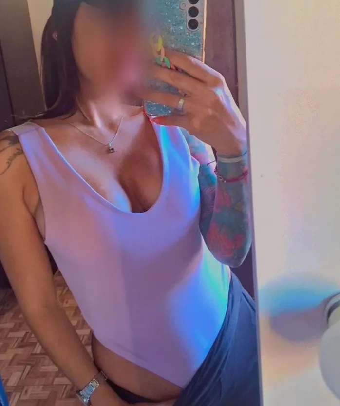 Manuela, 37 anni