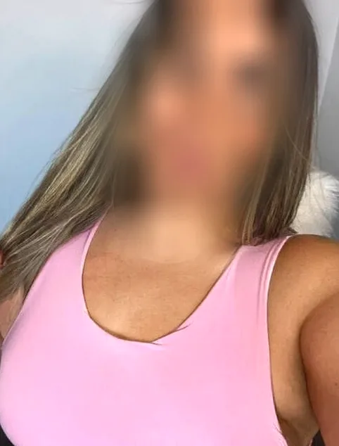 Manuela, 35 anni