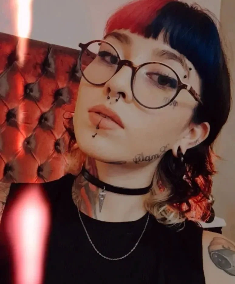 Viola, 27 anni